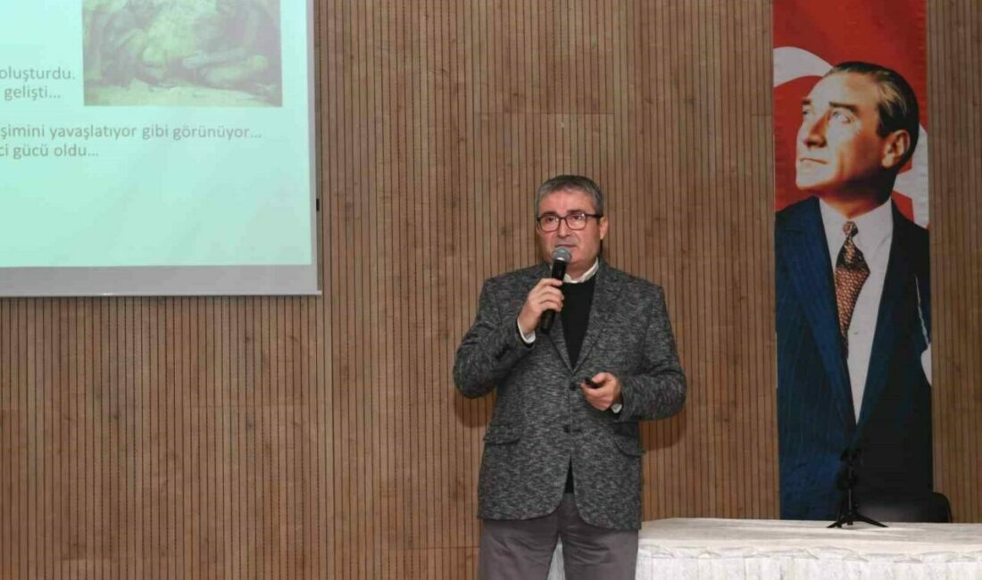 Galileo’nun keşfi Osmangazi’de konuşuldu Osmangazi Belediyesi tarafından altıncısı düzenlenen Bilim ve Astronomi Buluşması’nda, modern