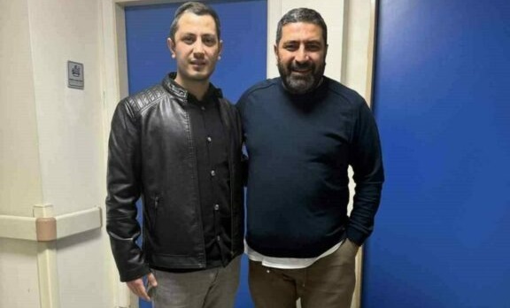 İnanılmaz kurtuluşunun kahramanıyla buluştu Bursa’da bir uzman çavuş ve iki sanığın hayatını kaybettiği Ağır