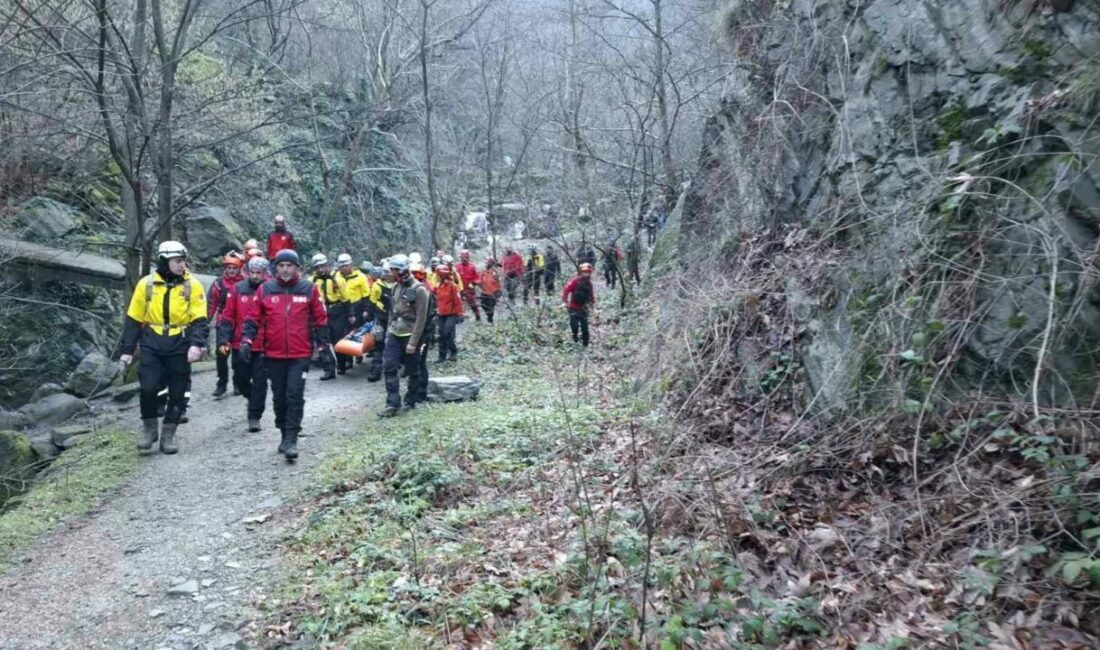 Kayıp şahsın cansız bedeni 11 gün sonra Uludağ eteklerinde dronla bulundu Bursa’da 11 gün önce babasıyla birlikte çıktığı Ulucami civarında kaybolan
