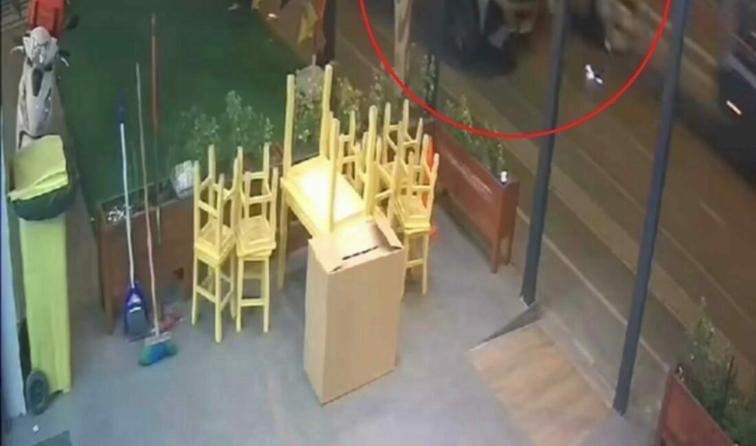 Makas atan sürücü böyle kaza yaptı Bursa’da ticari araç sürücüsü, makas attığı esnada elektrikli araca çarpıp