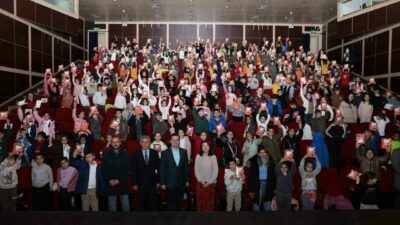Nilüfer Belediyesi’nin Çocuklara Kitap Söyleşileri’nin konuğu Yazar Burcu Ünsal ilkokul