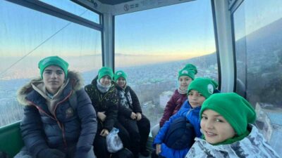 Osmangazi Belediyesi, daha önce Uludağ’a gitme fırsatı bulamayan çocukları beyaz