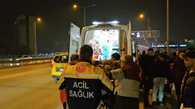 Bursa’da bir motosiklet, önünde seyreden otomobile çarptı. Kazada motosiklet sürücüsü