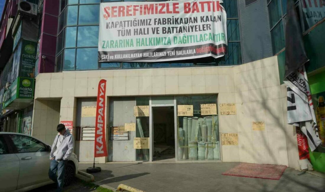 Şerefle batan fabrikanın malları Gaziantep’de faaliyet gösteren bir halı fabrikası işlerin iyi olmaması sebebiyle