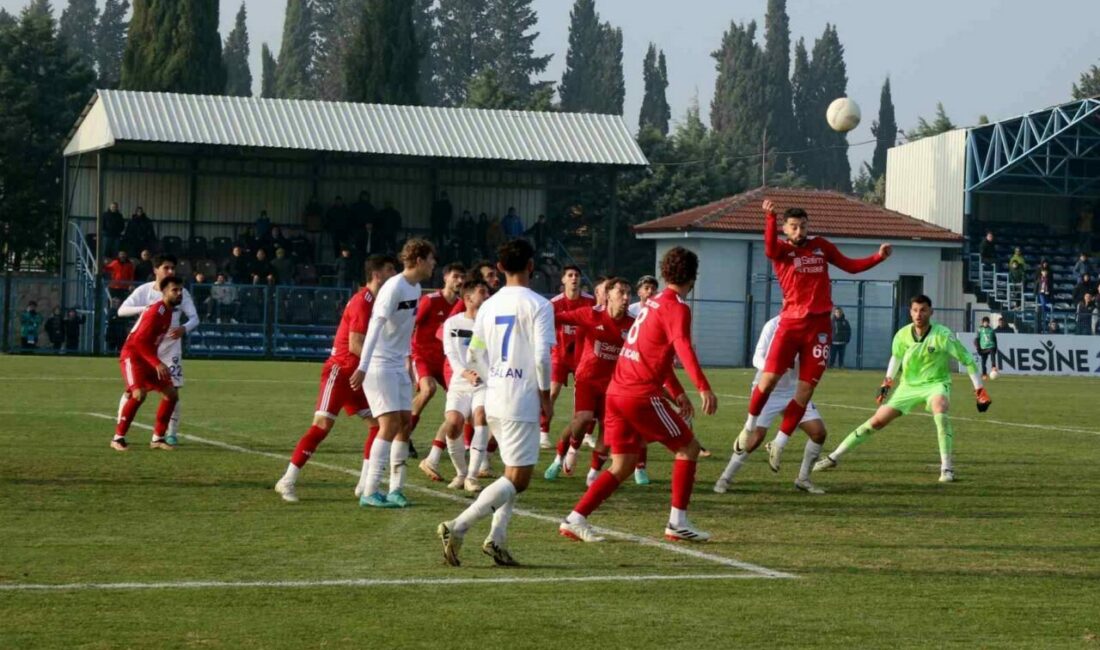 TFF 2. Lig: Karacabey Belediye Spor: 3 – Arnavutköy Belediyespor: 4 TFF 2. Lig Kırmızı Grup 18. hafta mücadelesinde Karacabey Belediyespor,