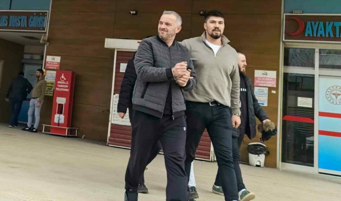 Uyuşturucu tacirleri 60 gram bonzai ile yakalandı Bursa İl Emniyet Müdürlüğü Narkotik Şube Müdürlüğü İnegöl Büro Amirliği