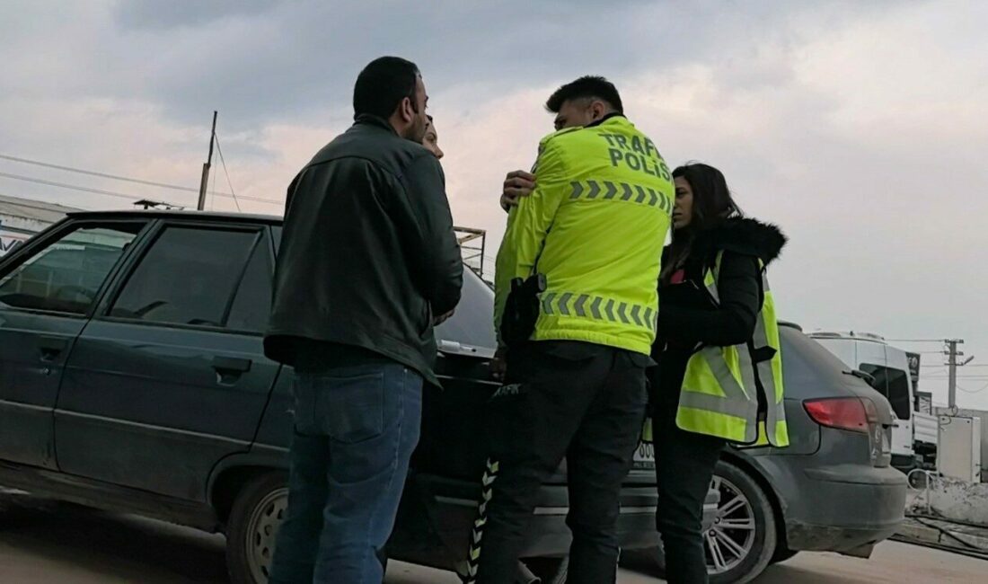 Yakıt almaya gelen alkollü sürücüye ceza yağdı Bursa’nın İnegöl ilçesinde yakıt almaya gelen alkollü sürücüye ceza yağdı.