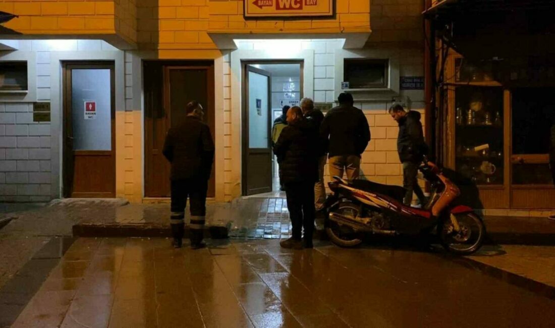 Yaşlı adam, tarihi caminin tuvaletinde ölü bulundu Bursa’nın İnegöl ilçesinde bulunan tarihi İshakpaşa Camii’nin tuvaletinde 68 yaşındaki