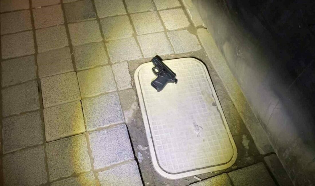 Yeni yıla ateş ederek girdi, gözaltına alındı Bursa’nın İnegöl ilçesinde uygulama yapan trafik ekipleri, evinin balkonundan tabancayla