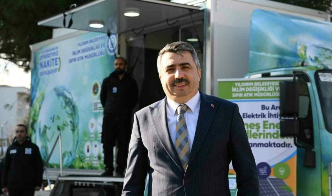 Yıldırım’da atıklar paraya dönüşüyor Yıldırım Belediyesi,‘Geri Dönüştürülebilir Atıklarınız Paraya Dönüşüyor’ sloganıyla hizmete aldığı Mobil