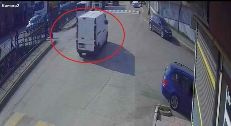 Bursa’da kuzeniyle birlikte voleybol maçına giden 14 yaşındaki kız, 17