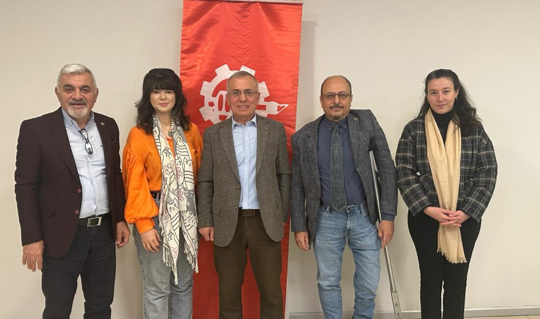 Çağdaş Gazeteciler Derneği (ÇGD) Bursa Şubesi'nin 19. Olağan Kongresinde Yüksel