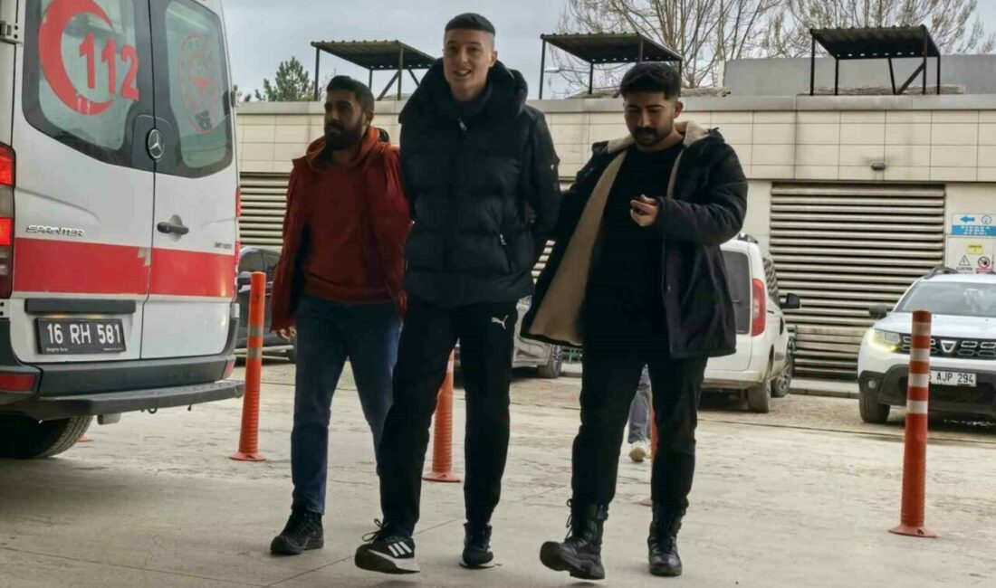 Bursa’nın İnegöl ilçesinde alıkoydukları gencin annesinden 30 bin TL fidye