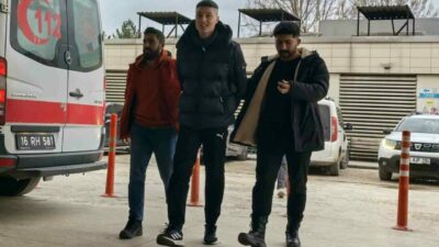 Bursa’nın İnegöl ilçesinde alıkoydukları gencin annesinden 30 bin TL fidye