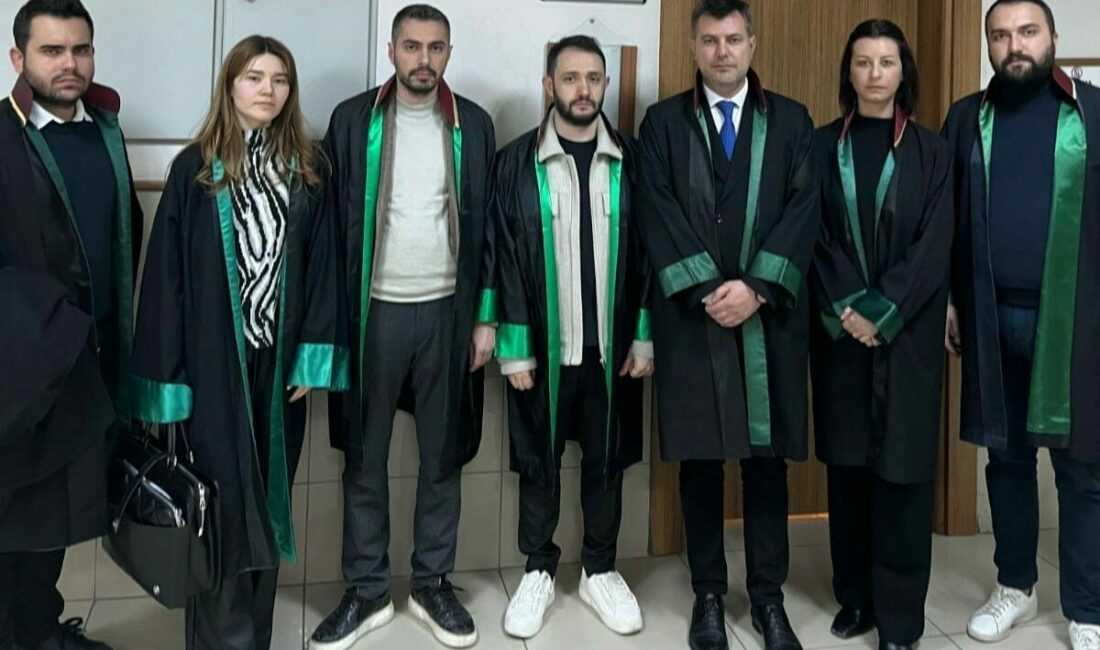 Bursa Barosu üyesi Av. Mustafa Furkan Soydan ve eşi Av.