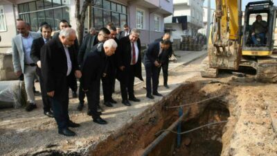 Bursa Büyükşehir Belediye Başkanı Mustafa Bozbey, İnegöl’ün içme suyunda yüzde