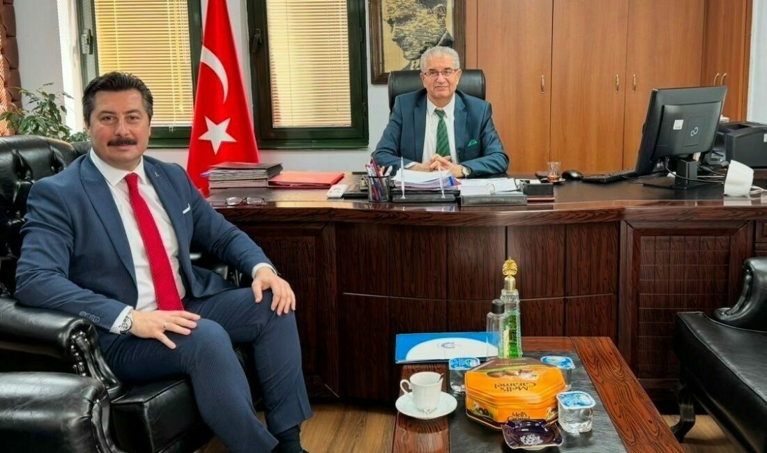 Bursa Vali Yardımcısı ve Yenişehir Kaymakamı Hulusi Doğan’ı valilik makamında