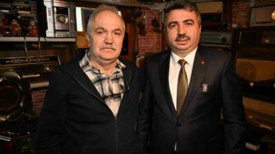 Yıldırım Belediye Başkanı Oktay Yılmaz, 40 yıldır eski radyo, televizyon