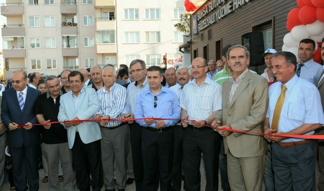 AK Parti Mudanya İlçe Başkanı Arif Bayrak, 2011 yılında AK