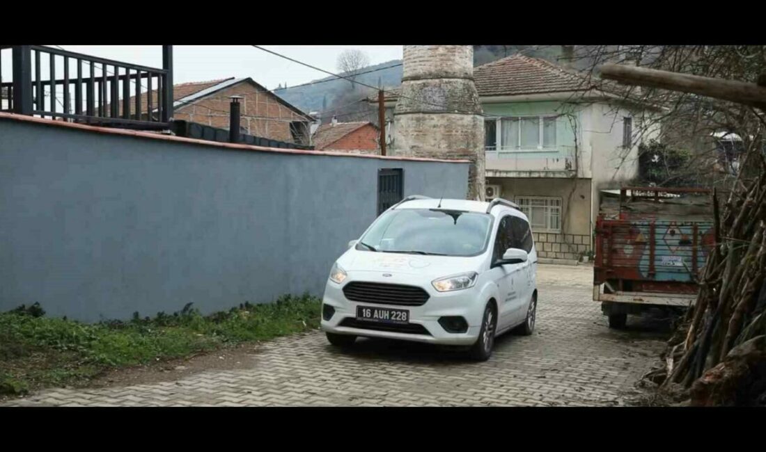 Gemlik Belediyesi, evde bakım ihtiyacı duyan vatandaşlara yönelik sunduğu Evde