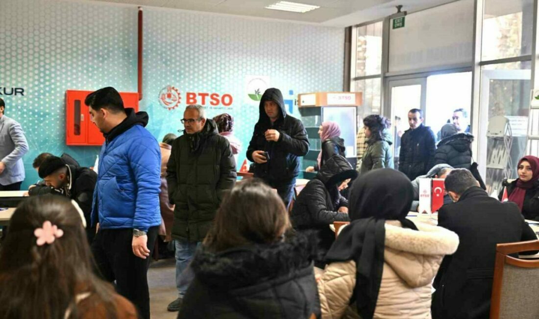 Bursa Ticaret ve Sanayi Odası (BTSO), iş arayanlarla işverenleri buluşturarak