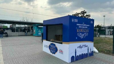 Bursa Büyükşehir Belediyesi, şehrin yoğun geçiş noktalarında, iftara yetişemeyenler ve