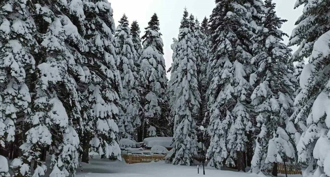 Türkiye’nin önemli kış ve kayak turizmi merkezlerinden Uludağ’da kar kalınlığı