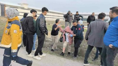 Bursa’nın İnegöl ilçesinde öğrenci servisi ile otomobilin çarpıştığı kazada 6’sı