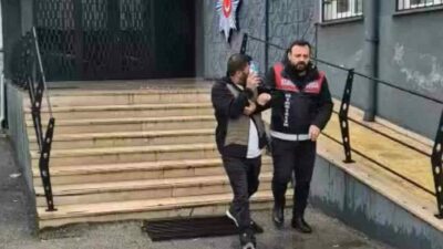 Bursa’da 4 ayrı araca girip hırsızlık yapan oto faresi, polis