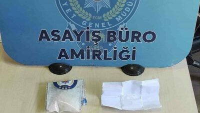 Bursa’nın Orhangazi ilçesinde polislerin ’dur’ ihtarına uymayan otomobil kısa süreli