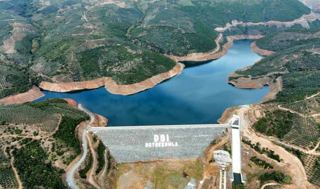 Bursa’ya son 22 yılda 48 milyar 550 milyonluk yatırım Devlet Su İşleri Genel Müdürlüğü tarafından Bursa’ya yapılan yatırımlar açıklandı.