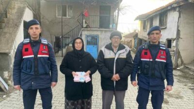 Bursa’da kendilerini polis olarak tanıtan dolandırıcıya 181 bin 500 lira