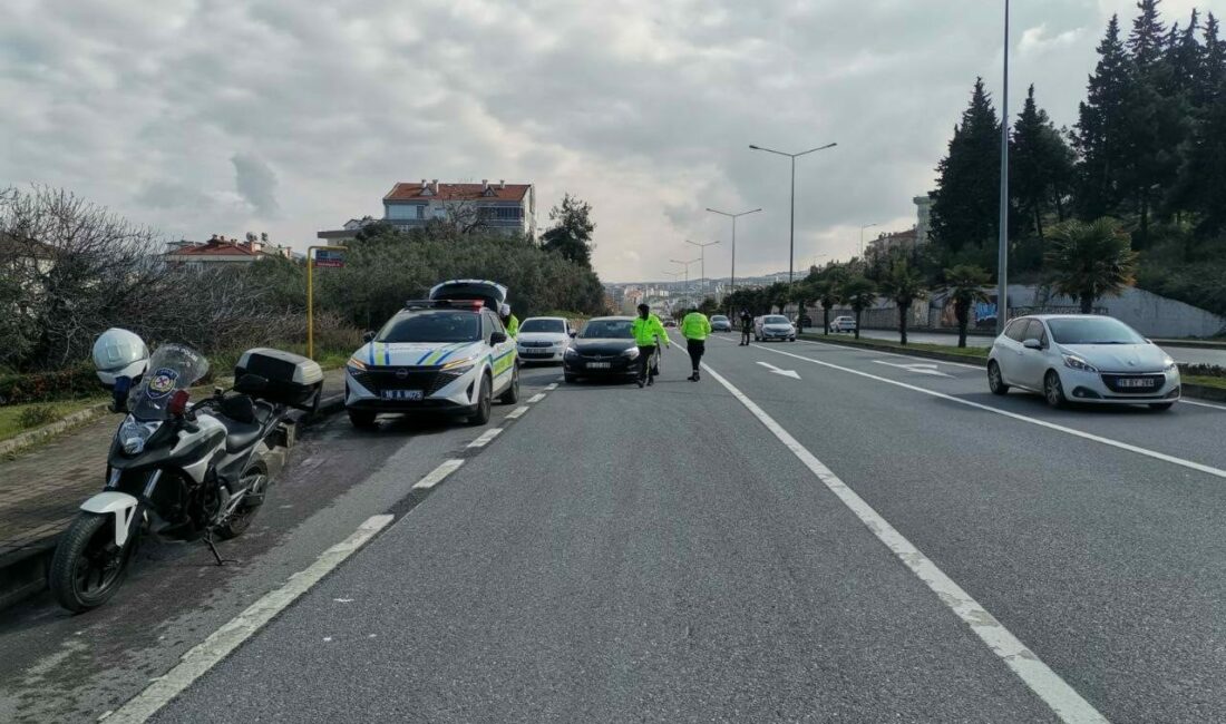 Mudanya İlçe Emniyet Müdürlüğü Trafik Büro Amirliği ekipleri, Bursa Asfaltı