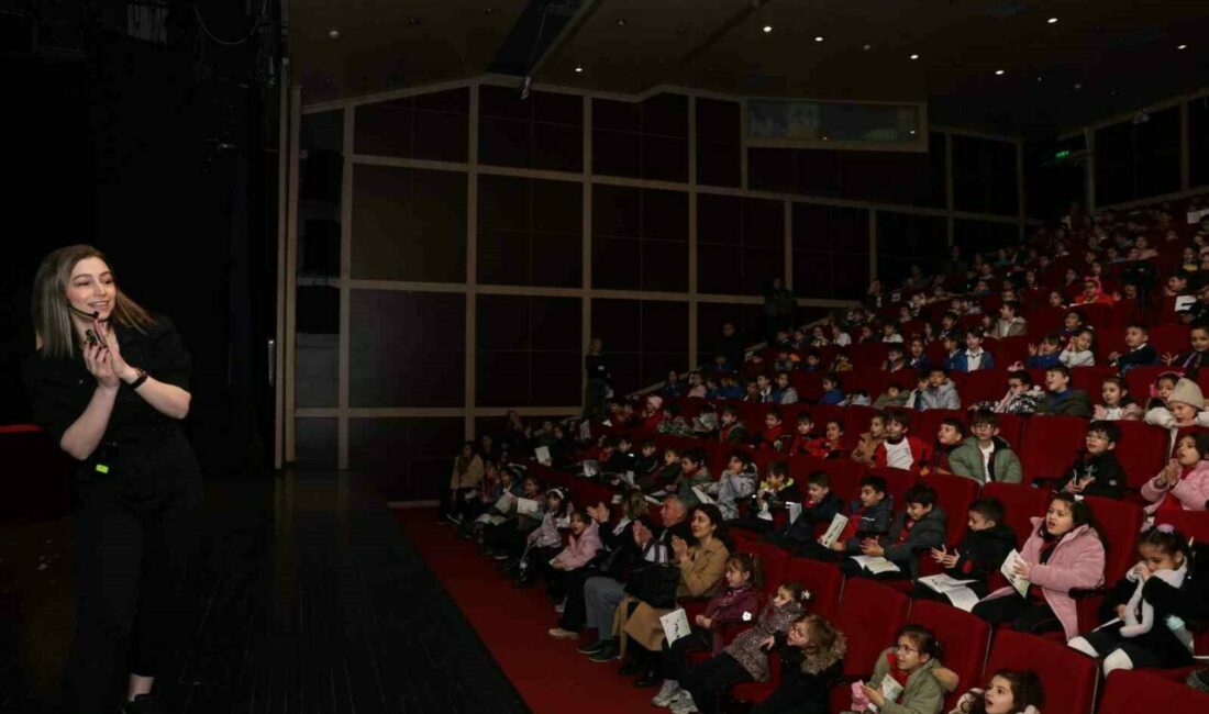 Nilüfer Belediyesi’nin Çocuklara Kitap Söyleşileri’nin son konuğu yazar Hümeyra Koçer