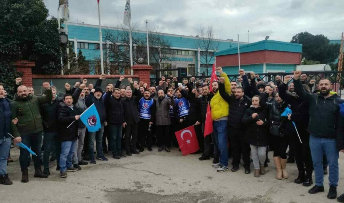 Karbosan sendikalandı, işçi çiftetelli ile kutladı Bursa’nın Orhangazi ilçesinde faaliyet gösteren Karbosan fabrikasında Türk Metal Sendikası
