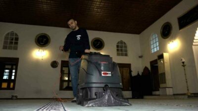Kestel Belediyesi, yaklaşan ramazan ayı vesilesiyle ilçedeki tüm camileri temizlik