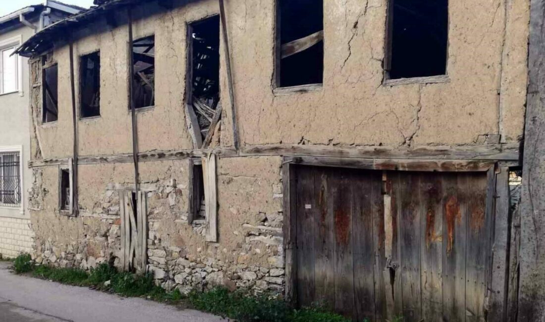 Metruk bina yıkımları hız kazandı Osmangazi Belediyesi, emniyet ve sağlık açısından risk oluşturan metruk binaların