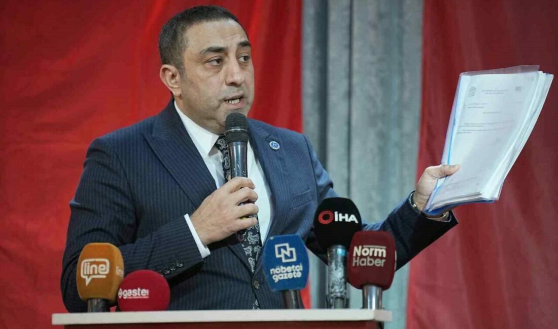 MHP Nilüfer İlçe Başkanlığı muhtarlar ile sorunları değerlendirdi MHP Nilüfer İlçe Başkanlığı, ilçedeki 64 mahalle muhtarıyla bir araya