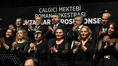 Yıldırım Belediyesi, ‘Çalgıcılar Mektebi Roman Orkestrası’nın organize ettiği ve Bursa’nın