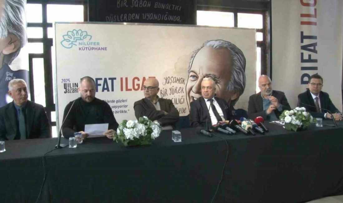Nilüfer’de yılın yazarı Rıfat Ilgaz oldu Bursa’da her sene Nilüfer Belediyesi tarafından hazırlanan yılın yazarı etkinlikleri
