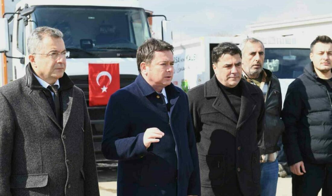 Osmangazi’nin temizlik filosuna 17 araç eklendi Osmangazi Belediyesi’nin hizmet filosu, 17 temizlik aracı ile daha da