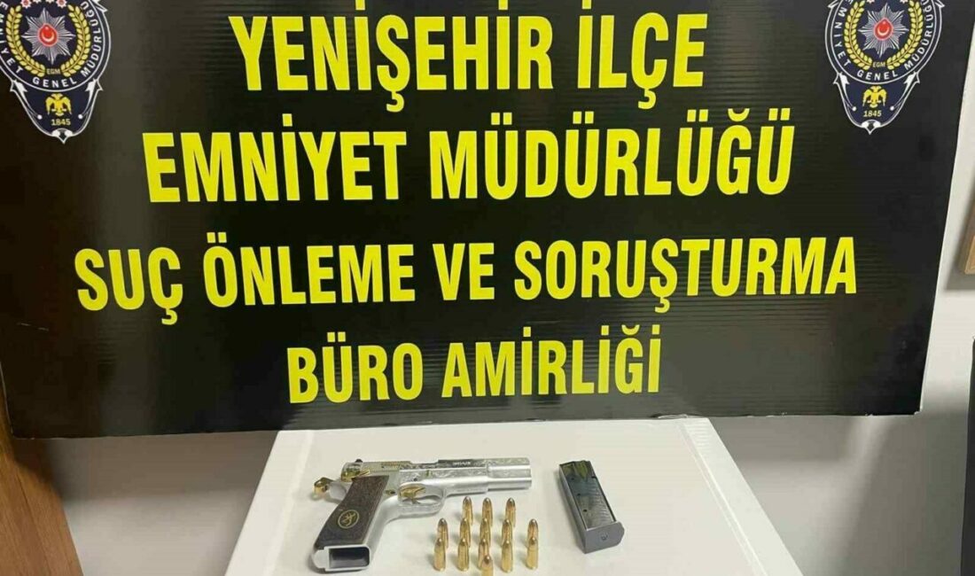 Bursa’nın Yenişehir ilçesinde üzerinde uyuşturucu ile yakalanan şahıs gözaltına alındı.