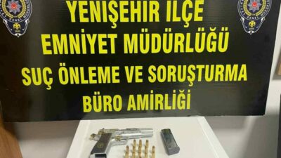 Bursa’nın Yenişehir ilçesinde üzerinde uyuşturucu ile yakalanan şahıs gözaltına alındı.