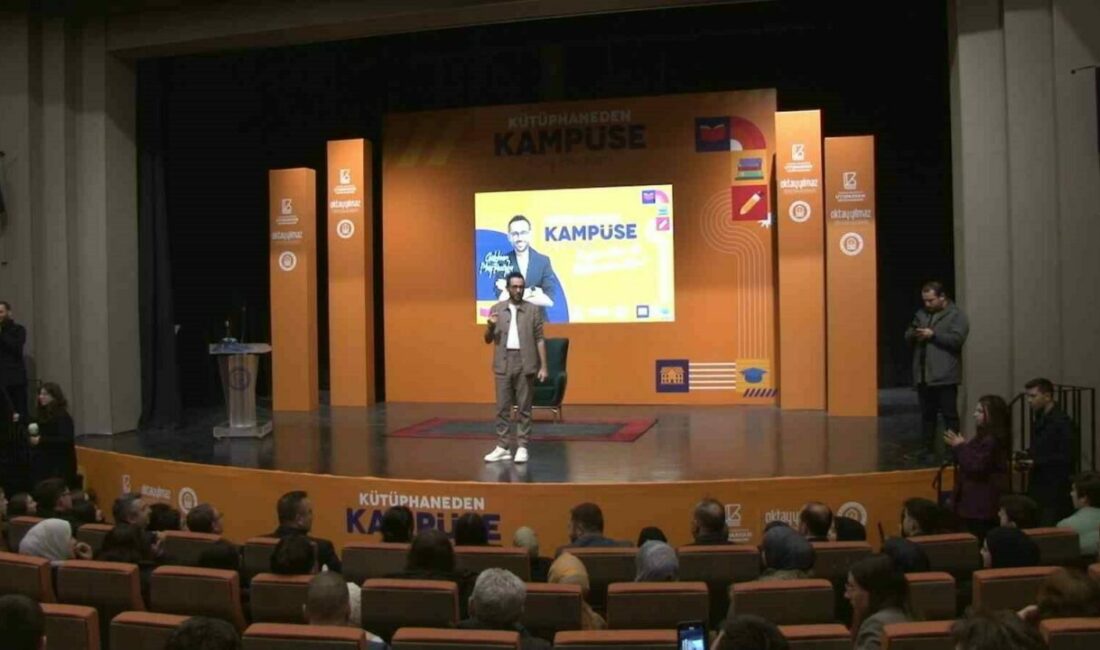 Yıldırım Belediyesi gençlerin üniversite yolculuğuna ortak oluyor Bursa’da Yıldırım Belediyesi tarafından başlatılan “Kütüphaneden Kampüse” programı start aldı.