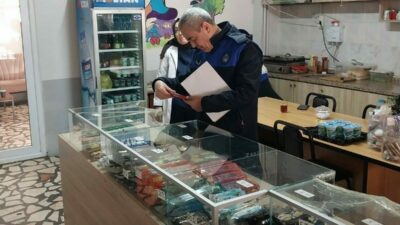 İnegöl Belediyesi Zabıta Müdürlüğü ekipleri, eğitim öğretim yılının ikinci döneminin