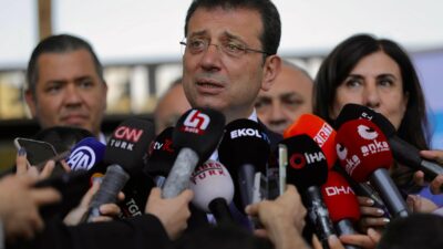 CHP Grup Başkanvekili Gökhan Günaydın, gözaltına alınan Ekrem İmamoğlu'na sağlık