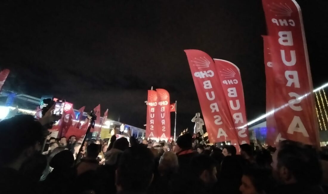 CHP Bursa’dan İmamoğlu’na destek CHP Bursa İl Başkanlığı, diploması iptal edilen ve İstanbul Büyükşehir