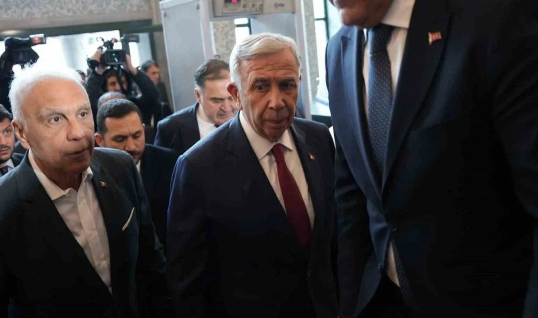  Ankara Büyükşehir Başkanı Mansur Yavaş, yargının siyasallaştığını savunarak, 23 Mart'ta CHP'nin Cumhurbaşkanlığı için