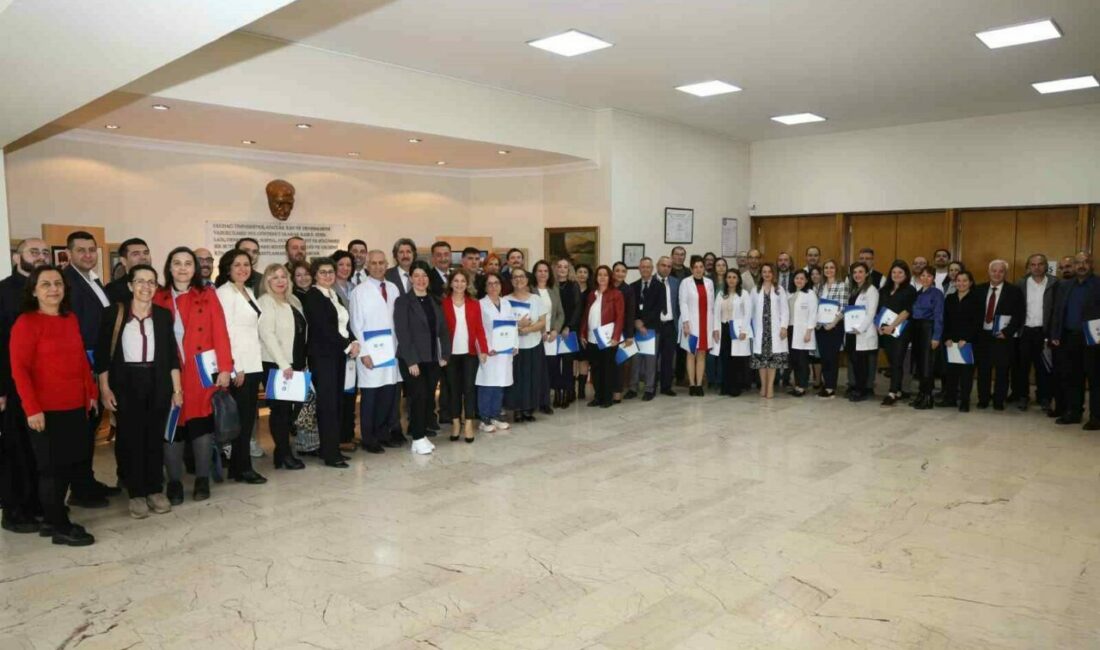 Başarılı akademisyenler ödüllendirildi Bursa Uludağ Üniversitesi (BUÜ) Ar-Ge Koordinatörlüğünün başlattığı uygulama ile ayın