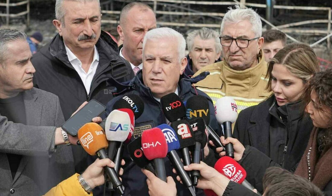 Başkan Bozbey, yanan otel bölgesinde incelemede bulundu Bursa Büyükşehir Belediye Başkanı Mustafa Bozbey, Uludağ’da sabah saatlerinde 2